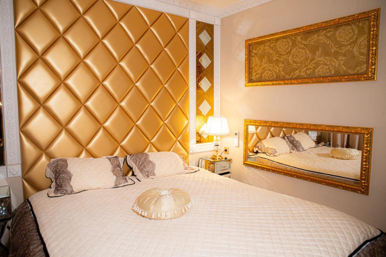 Le Petit Versailles Vernon  Ngoại thất bức ảnh